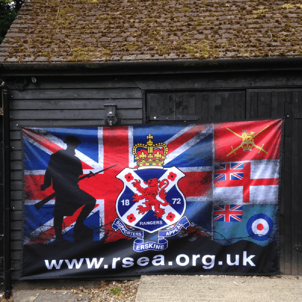 10ft x 6ft (3.05m x 1.83m) Custom Football Flag footballflags.co.uk