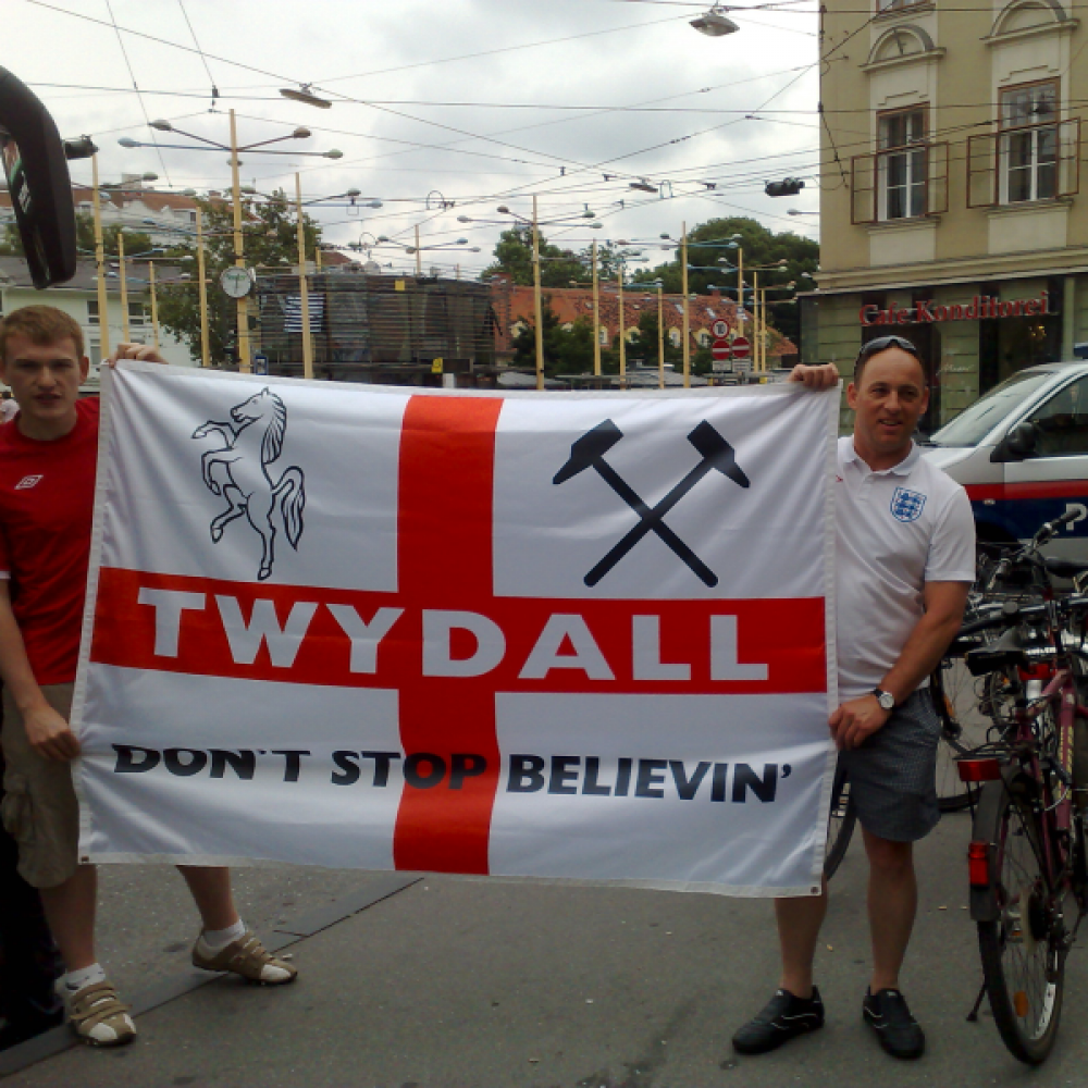6ft X 4ft Football Flag Footballflags Co Uk