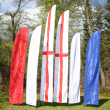 Mix the England feather flag with other plain designs